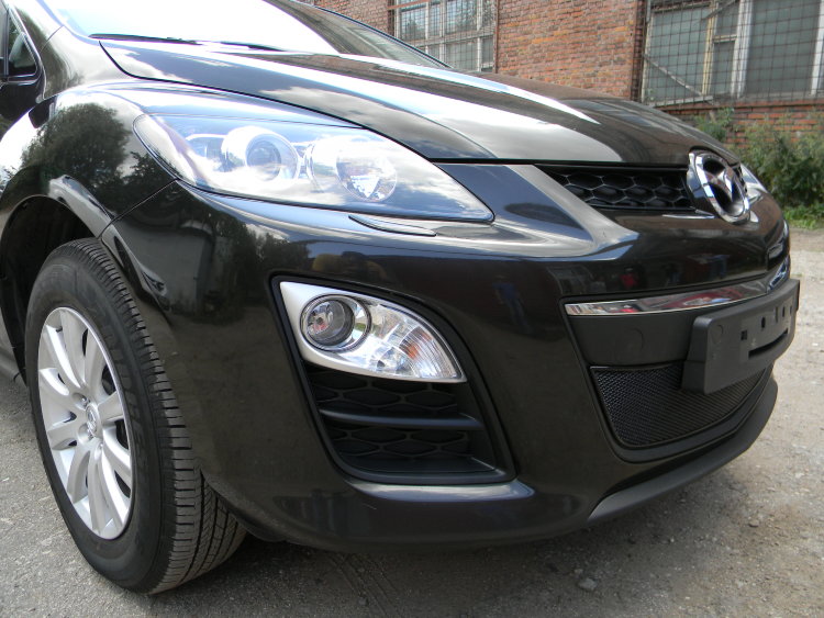 Сетка защитная в бампер Premium черный Strelka Mazda CX-7 2006-2012 13088