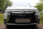 Сетка защитная в бампер Premium черный Strelka Mitsubishi Outlander III 2013-2019