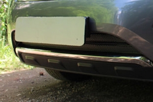 Сетка защитная в бампер Premium черный Strelka Nissan Pathfinder 2014-2019 ― Auto-Clover
