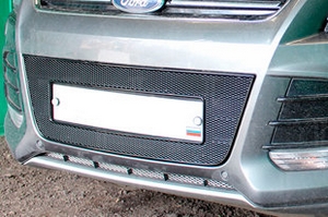 Сетка защитная в бампер Premium черный Strelka Ford Kuga II 2013-2019 ― Auto-Clover