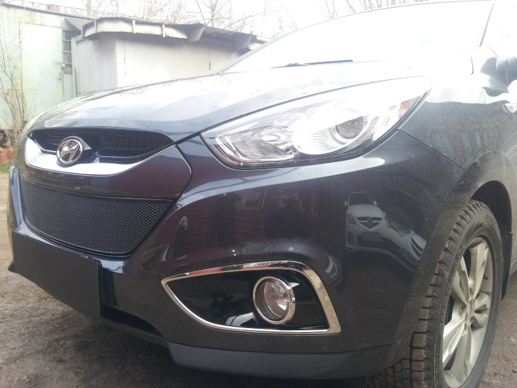 Сетка защитная в бампер Premium черный Strelka Hyundai ix35 2009-2015 no.6844
