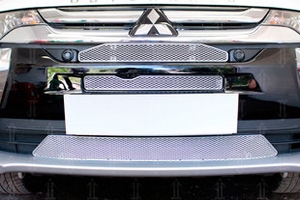 Сетка защитная в бампер Premium хром Strelka Mitsubishi Outlander III 2013-2019 ― Auto-Clover