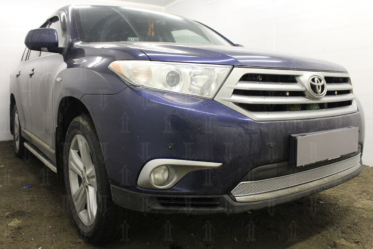 Сетка защитная в бампер Premium хром Strelka Toyota Highlander 2008-2013 no.6338