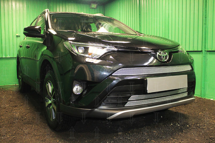 Сетка защитная в бампер Premium хром Strelka Toyota RAV4 2013-2019 12945