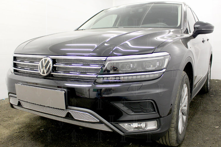 Сетка защитная в бампер Premium хром Strelka Volkswagen Tiguan II 2016-2019 12716