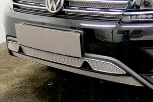 Сетка защитная в бампер Premium хром Strelka Volkswagen Tiguan II 2016-2019 ― Auto-Clover