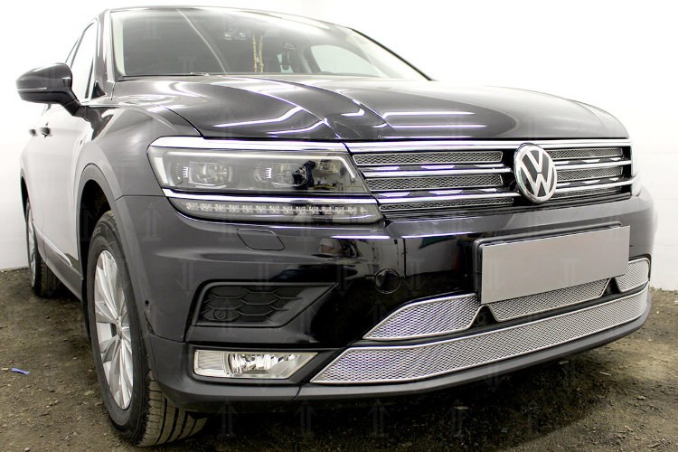 Сетка защитная в бампер Premium хром Strelka Volkswagen Tiguan II 2016-2019 12714