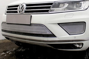 Сетка защитная в бампер Premium хром Strelka Volkswagen Touareg II 2010-2018 ― Auto-Clover
