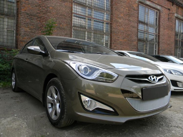 Сетка защитная в бампер Premium хром Strelka Hyundai i40 2011-2019 no.6790
