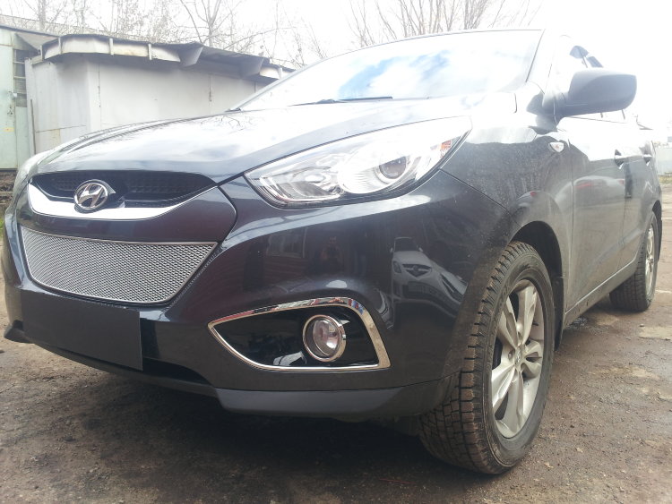 Сетка защитная в бампер Premium хром Strelka Hyundai ix35 2009-2015 no.6842