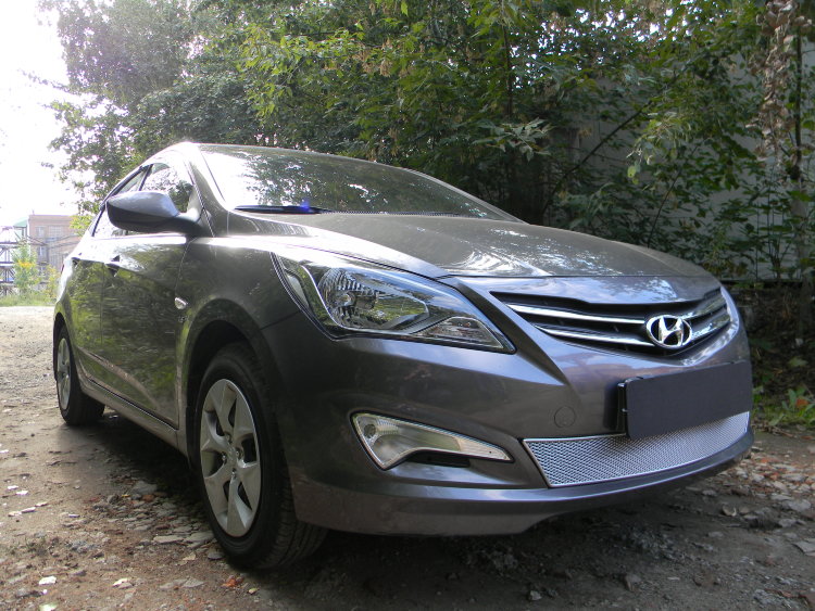 Сетка защитная в бампер Premium хром Strelka Hyundai Solaris 2011-2017 no.6865