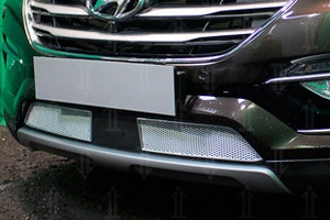 Сетка защитная в бампер (с датчиком ACC) Premium хром Strelka Hyundai Santa Fe 2012-2018 ― Auto-Clover