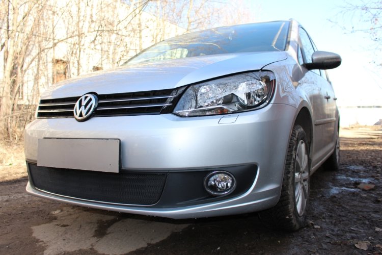 Сетка защитная в бампер Standart черный Strelka Volkswagen Caddy 2003-2019 no.3356