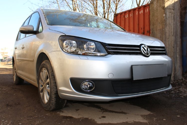 Сетка защитная в бампер Standart черный Strelka Volkswagen Caddy 2003-2019 no.3356