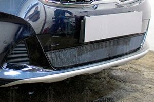 Сетка защитная в бампер Standart черный Strelka KIA Sorento Prime 2015-2019 ― Auto-Clover