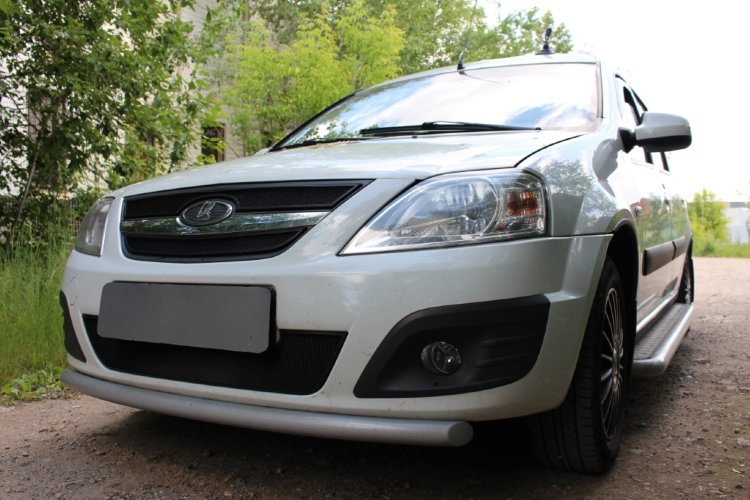 Сетка защитная в бампер Standart черный Strelka LADA Largus 2012-2019 13569