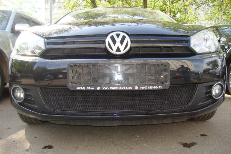 Сетка защитная в бампер Standart черный Strelka Volkswagen Golf VI 2009-2013 no.5771