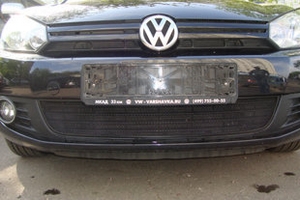 Сетка защитная в бампер Standart черный Strelka Volkswagen Golf VI 2009-2013 ― Auto-Clover