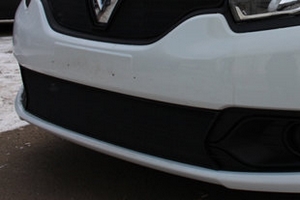 Сетка защитная в бампер Standart черный Strelka Renault Logan 2013-2019 ― Auto-Clover