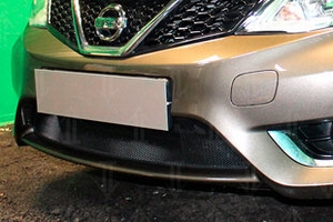 Сетка защитная в бампер Standart черный Strelka Nissan Tiida 2015-2019 ― Auto-Clover
