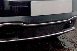 Сетка защитная в бампер Standart черный Strelka Jeep Grand Cherokee 2010-2019 ― Auto-Clover