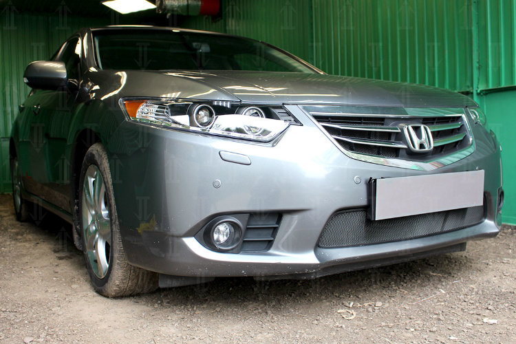 Сетка защитная в бампер Standart черный Strelka Honda Accord IX 2013-2019 no.5993
