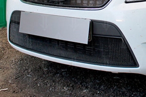 Сетка защитная в бампер Standart черный Strelka Ford Mondeo IV 2007-2014 ― Auto-Clover