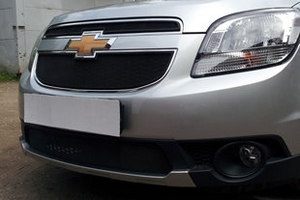 Сетка защитная в бампер Standart черный Strelka Chevrolet Orlando 2011-2019 ― Auto-Clover