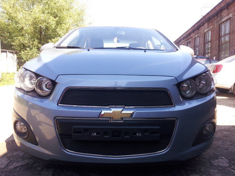 Сетка защитная в бампер Standart черный Strelka Chevrolet Aveo 2011-2019 13237