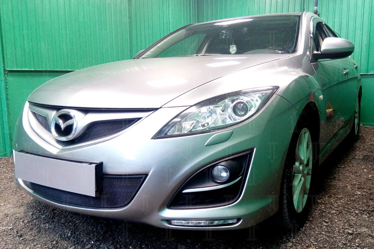 Сетка защитная в бампер Standart черный Strelka Mazda 6 II 2008-2012 13100