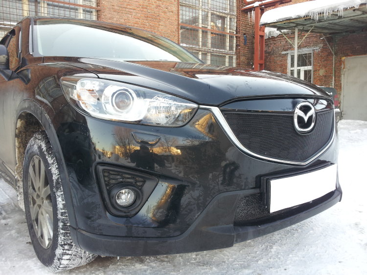 Сетка защитная в бампер Standart черный Strelka Mazda CX-5 2012-2017 13082