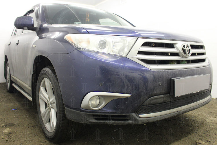 Сетка защитная в бампер Standart черный Strelka Toyota Highlander 2008-2013 no.6341