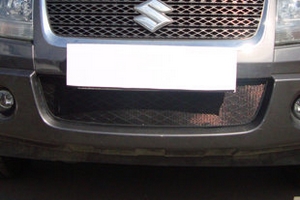 Сетка защитная в бампер Standart черный Strelka Suzuki Grand Vitara 2005-2014 ― Auto-Clover