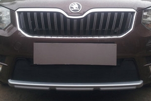 Сетка защитная в бампер Standart черный Strelka Skoda Yeti 2010-2019 ― Auto-Clover