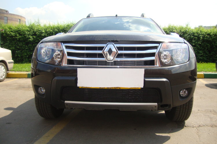 Сетка защитная в бампер Standart черный Strelka Renault Duster 2011-2019 no.6445