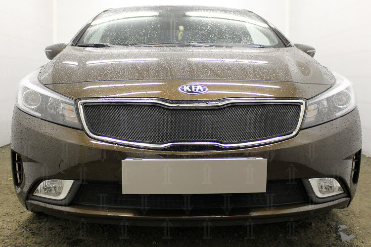 Сетка защитная в бампер Standart черный Strelka KIA Cerato 2013-2018 12545