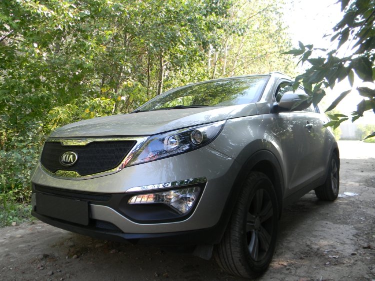 Сетка защитная в бампер Standart черный Strelka KIA Sportage 2010-2015 12495
