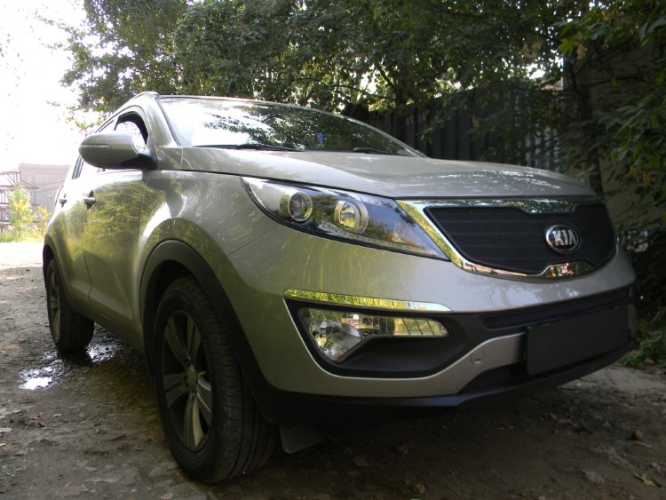 Сетка защитная в бампер Standart черный Strelka KIA Sportage 2010-2015 12495
