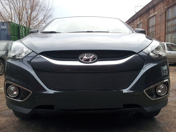 Сетка защитная в бампер Standart черный Strelka Hyundai ix35 2009-2015 no.6845