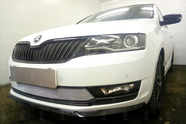 Сетка защитная в бампер Standart хром Strelka Skoda Rapid 2012-2019 no.5085