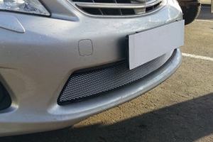 Сетка защитная в бампер Standart хром Strelka Toyota Corolla 2007-2013 ― Auto-Clover