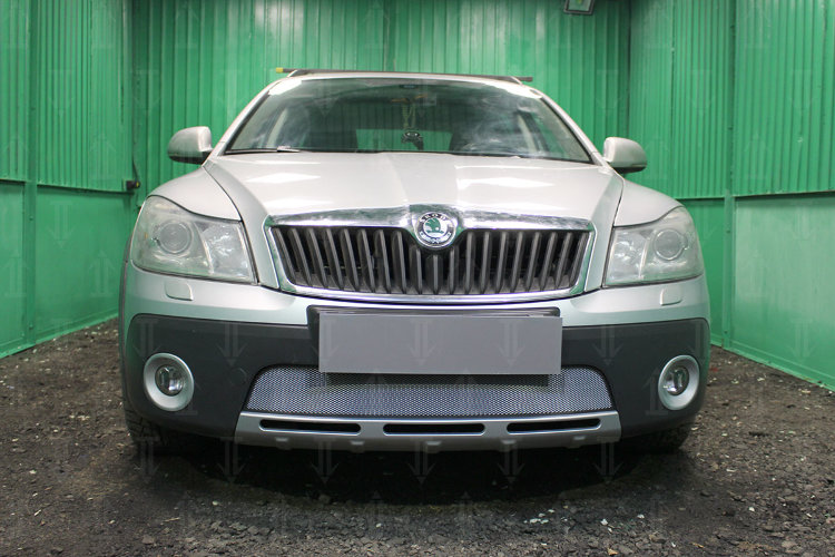 Сетка защитная в бампер Standart хром Strelka Skoda Octavia II 2005-2013 no.5815