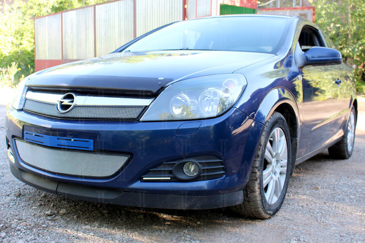 Сетка защитная в бампер Standart хром Strelka Opel Astra H 2004-2014 13396
