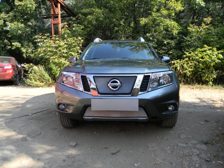 Сетка защитная в бампер Standart хром Strelka Nissan Terrano 2014-2019 13388