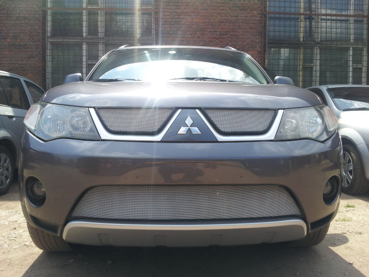 Сетка защитная в бампер Standart хром Strelka Mitsubishi Outlander II 2006-2013 13366