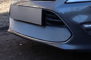 Сетка защитная в бампер Standart хром Strelka Ford Mondeo IV 2007-2014 ― Auto-Clover