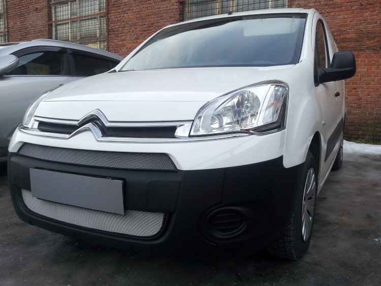 Сетка защитная в бампер Standart хром Strelka Citroen Berlingo 2008-2019 no.6049