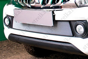 Сетка защитная в бампер Standart хром Strelka Mitsubishi L200 2015-2019 ― Auto-Clover