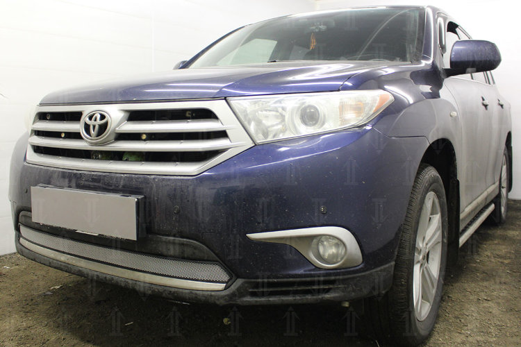 Сетка защитная в бампер Standart хром Strelka Toyota Highlander 2008-2013 no.6340