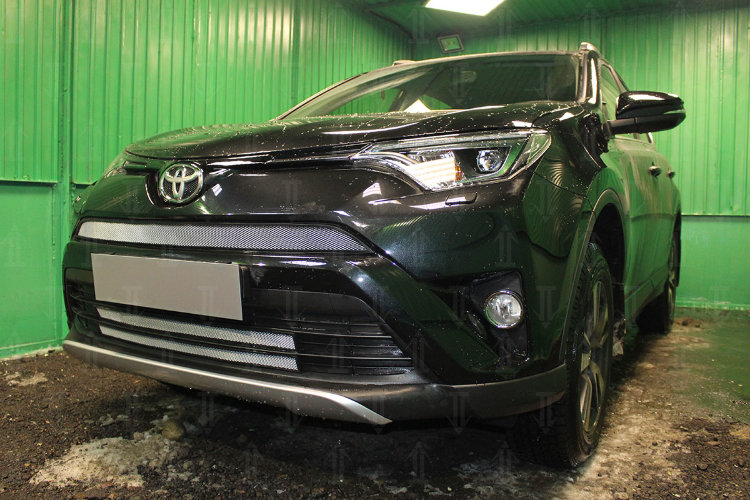 Сетка защитная в бампер Standart хром Strelka Toyota RAV4 2013-2019 12952